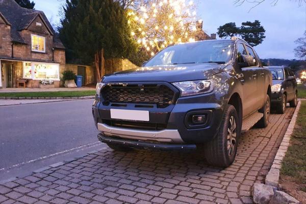 Ford Ranger  T8 / 2019+ Uyumlu Petek Panjur - Image 1