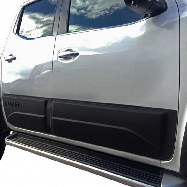 Nissan Navara NP300 2016 Kapı Kaplama - Image 1