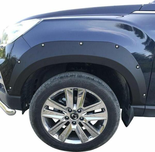 SsangYong Musso Short Bed 2018 Çıkıntılı Civatalı Çamurluk Kaplama Dodik - Image 1