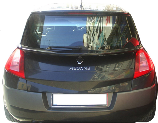 Renault Megane 2 HB Cam Altı Spoiler Boyalı - Image 1