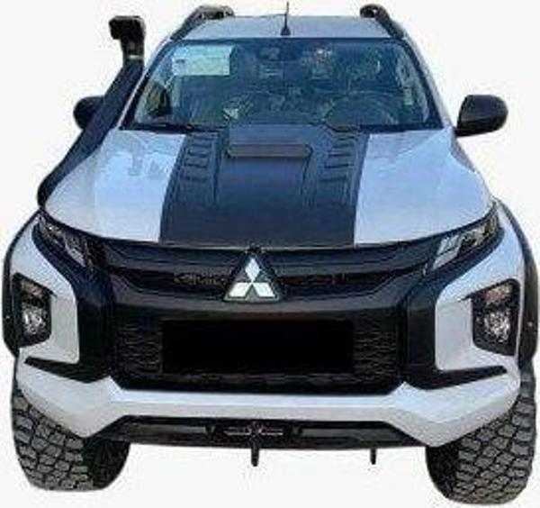 Mitsubishi L200 2019 Kaput Scoop - Image 1