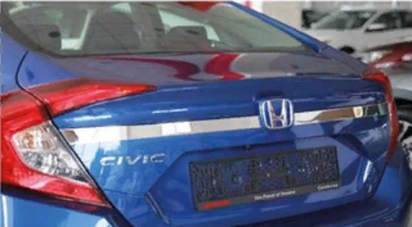 Honda Civic Fc5 2016-2020 Bagaj Üst Nikelaj Kaplama Dar - Image 1