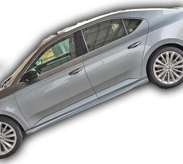 Skoda SuperB Yeni Kasa Marşpiyel Boyalı - Image 1