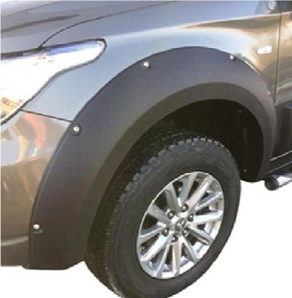 Mitsubishi L200 2016-2019 Çıkıntılı Civatalı Çamurluk Kaplama Dodik - Image 1