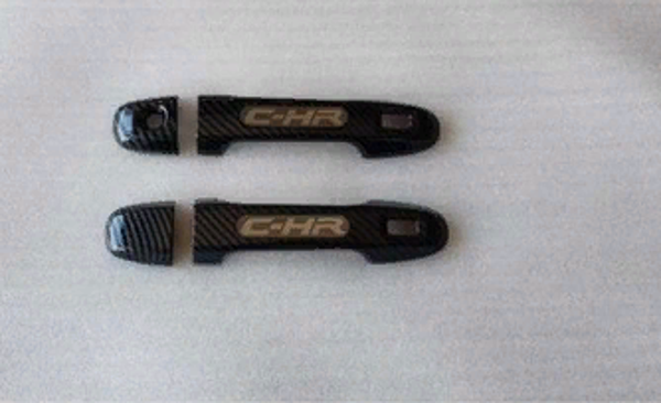 Toyota C-HR 2016-2019 Yazılı Kapı Kolu Kaplama Karbon - Image 1