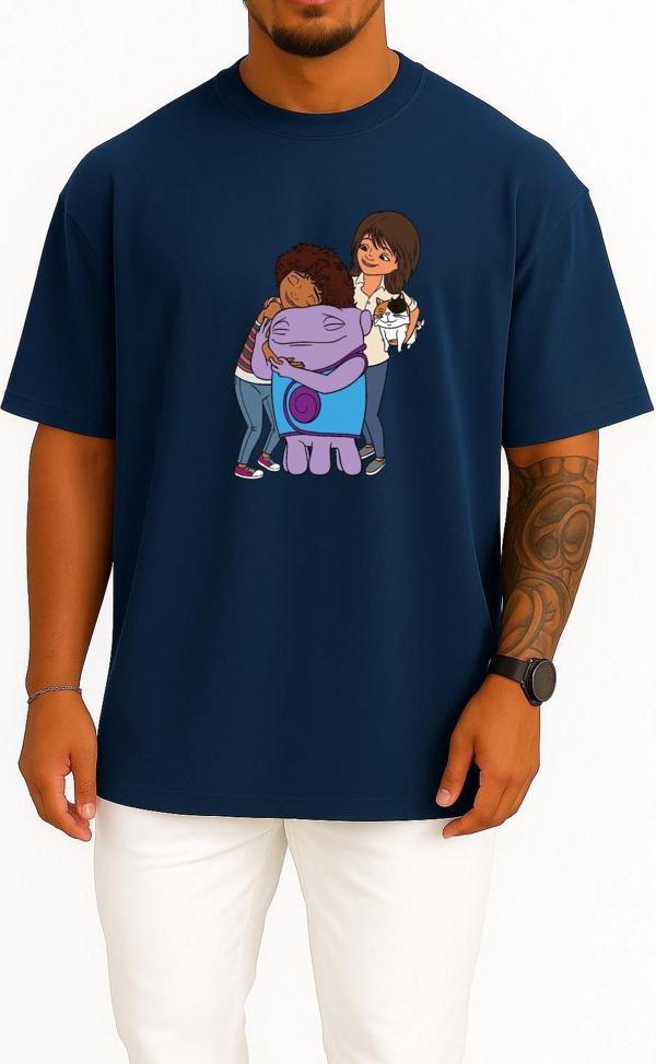 Oversize Home Adventures With Tip Oh Lucy Göğüs Tasarımlı Unisex T-Shirt - Image 1
