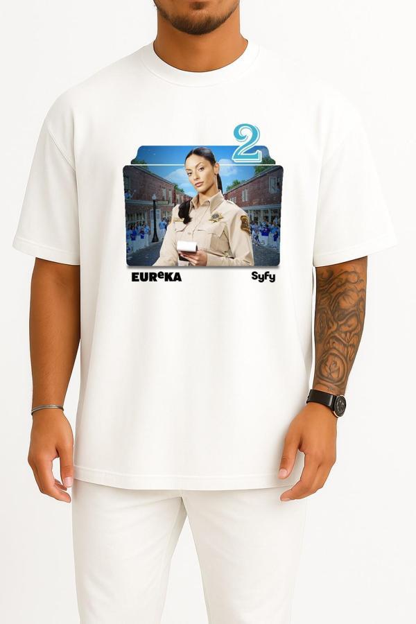 Oversize Eureka Series And Season Folder İcons, Eureka Logo Göğüs Tasarımlı Unisex T-Shirt - Image 1