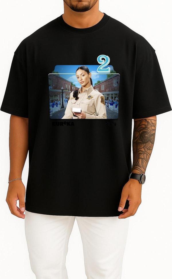 Oversize Eureka Series And Season Folder İcons, Eureka Logo Göğüs Tasarımlı Unisex T-Shirt - Image 1