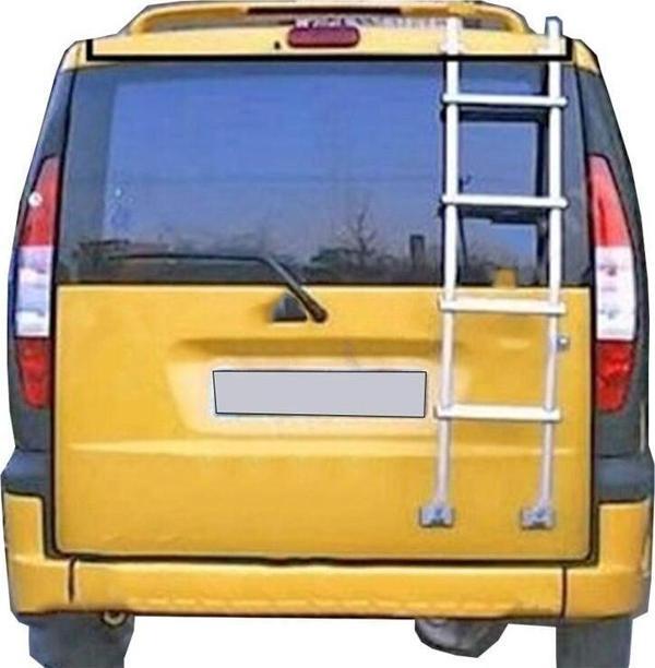 Fiat Doblo Eski Kasa Işıklı Spoiler Boyalı - Image 1