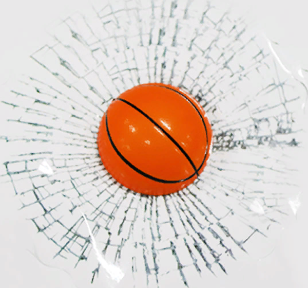 Basketbol Toplu 3 Boyutlu Kırık Cam Sticker - Image 1