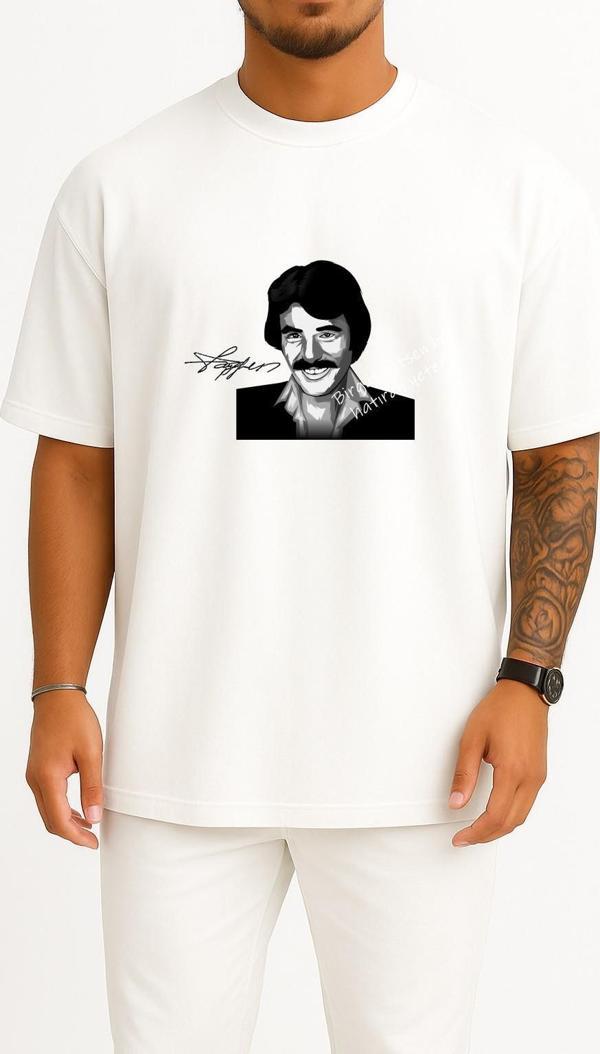 Oversize Ferdi Tayfur Hatıran Yeter Göğüs Tasarımlı Unisex T-Shirt - Image 1