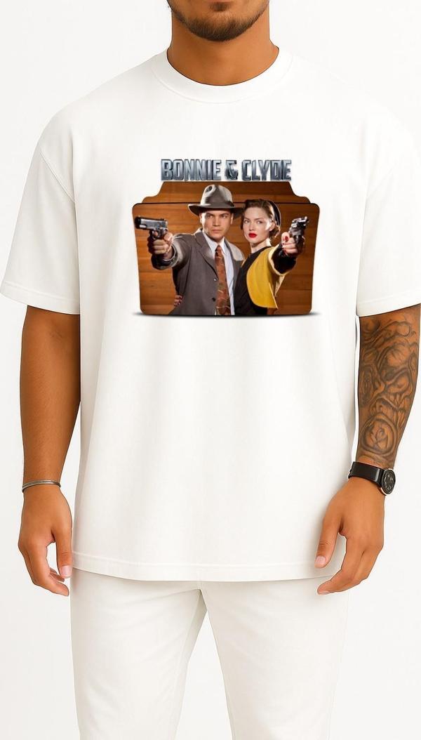 Oversize Bonnie & Clyde Bonnie And Clyde Television Göğüs Tasarımlı Unisex T-Shirt - Image 1