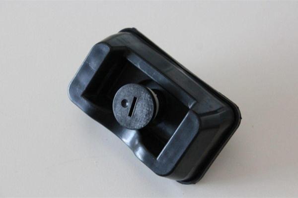 Lala Otomotiv Mercedes Benz W203 W211 W209 R171 2039970186 Lift Takozu - Image 1