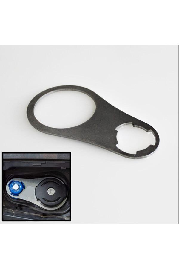 Lala Otomotiv Opel Combo Adblue Mazot Kapağı Kilitleme Parçası - Image 1