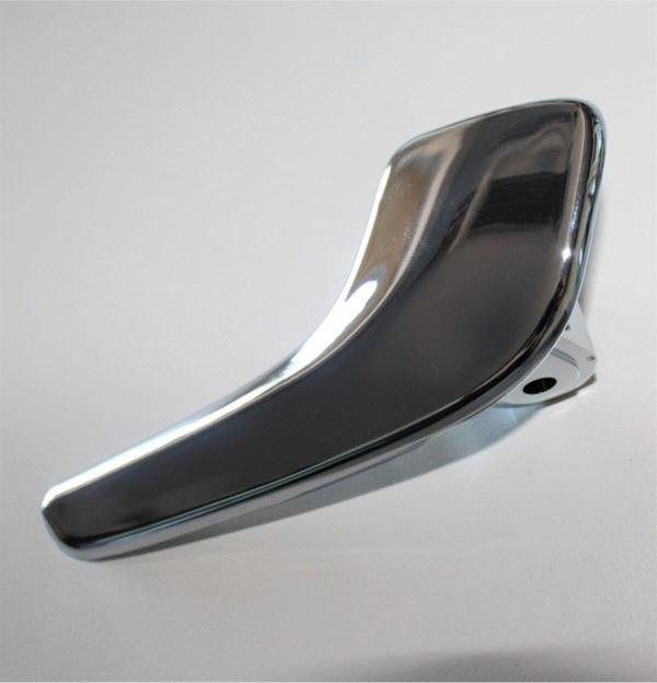 Lala Otomotiv Opel Corsa D Sağ Iç Kapı Kolu Krom Parlak (1 Adet Sağ) - Image 1