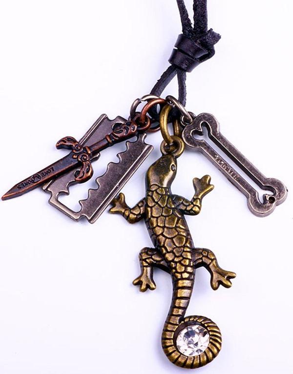 BTAK00671 K8 Gecko Kertenkele Jilet Kemik Figürlü Ayarlanabilir Deri İpli Kolye - Image 1