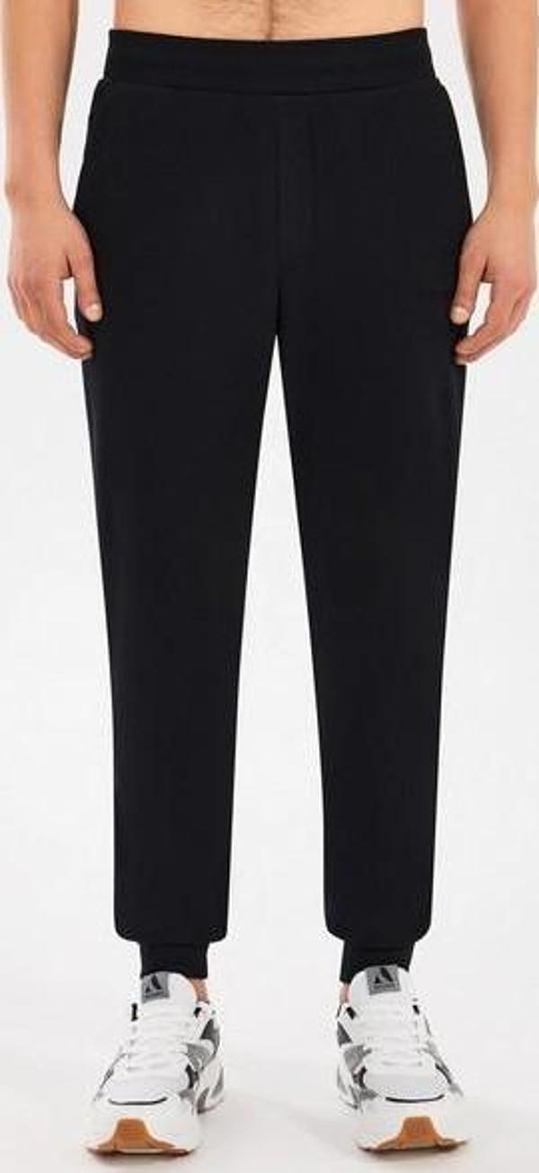 Skechers S242114-001 M Essential Jogger Erkek Eşofman Altı - Image 1