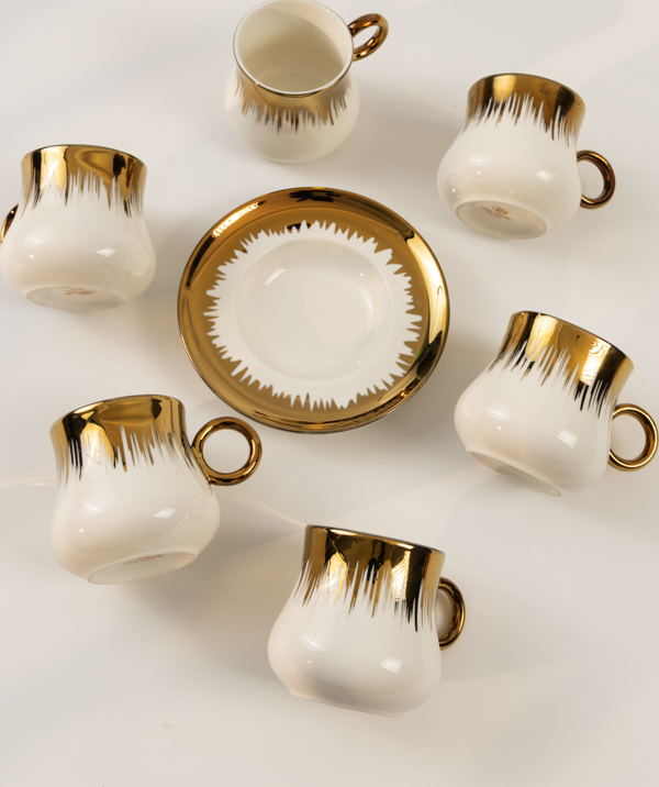 Lüks Tabaklı 6'lı Porselen Türk Kahvesi / Espresso Fincan Seti – Gold - Image 1