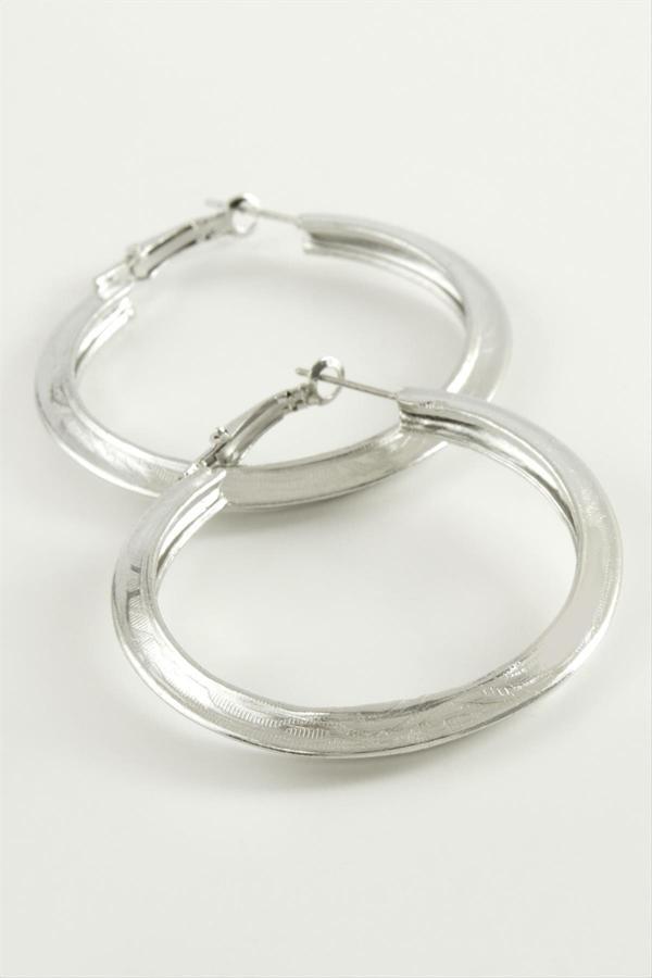 Avior Collection Salkım Desenli Halka Küpe 6 Cm - Image 1
