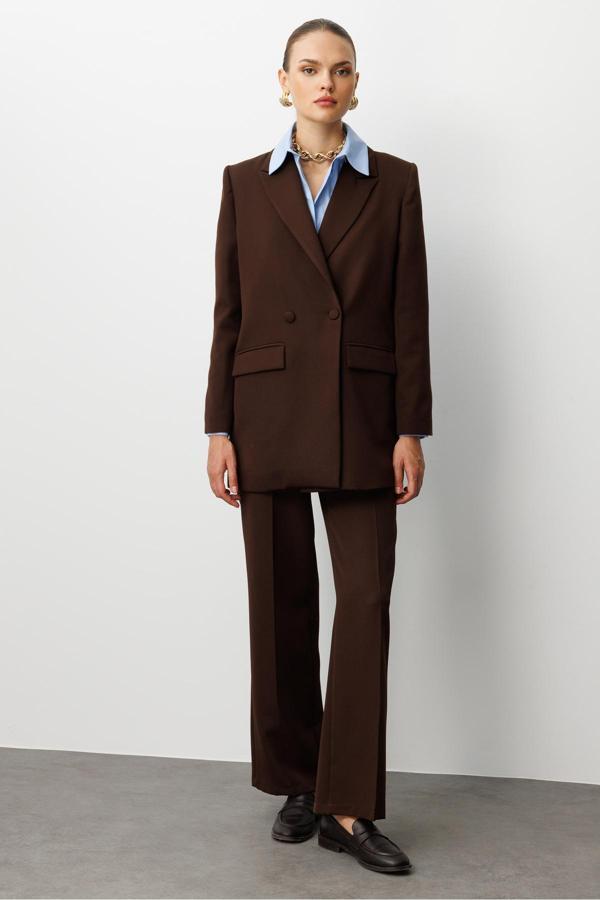 Mizalle Oversize Kahverengi Kruvaze Blazer Ceket - Image 1