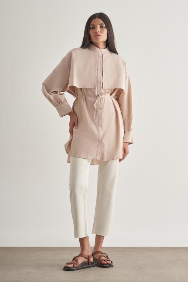 Mizalle Rüzgarlıklı Hakim Yaka Uzun Taş Rengi Gömlek - Image 1