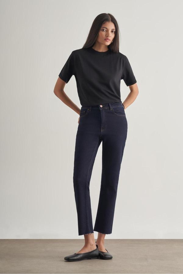 Mizalle Kesikli Mom Fit Denim Lacivert Pantolon - Image 1