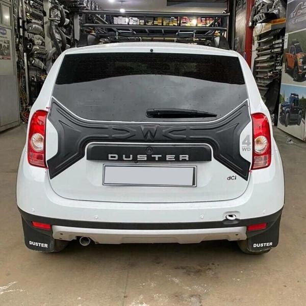 Dacia Duster 2010-2017 Bagaj Kapağı Kabartma - Image 1