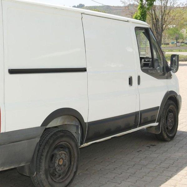 Ford Transit 2006-2013 Kısa Şase Kapı Kabartma 6 Prç - Image 1