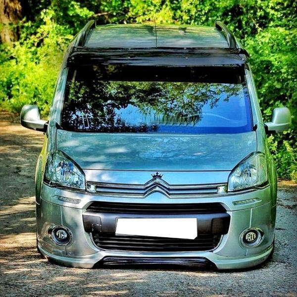 Citroen Berlingo 2009 - 2018 Ön Cam Güneşliği - Image 1