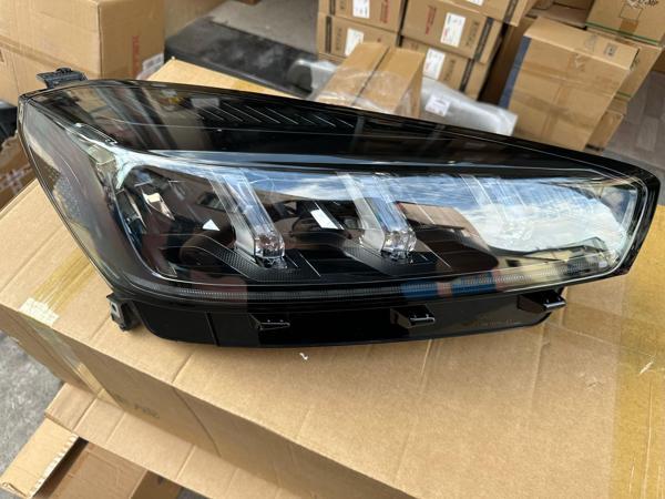 Chery TİGGO 7 PRO MAX Sağ Far Lambası 2024-2026 - Image 1