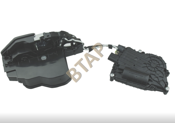 BTAP BMW F10 ÖN SOL KAPI KİLİDİ  51217185689 - Image 1