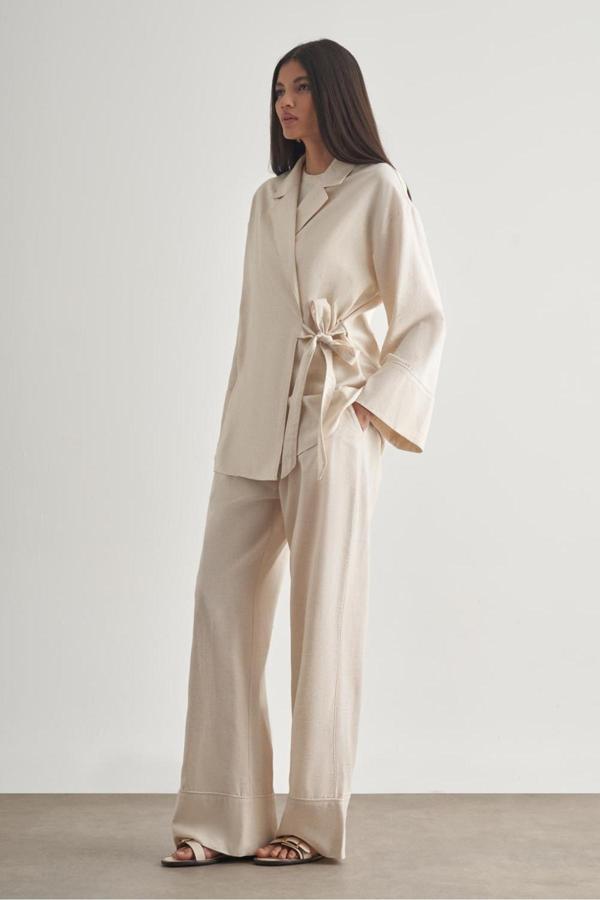 Mizalle Keten Karışımlı Anvelop Bağlı Bej Rengi Kimono Ceket - Image 1