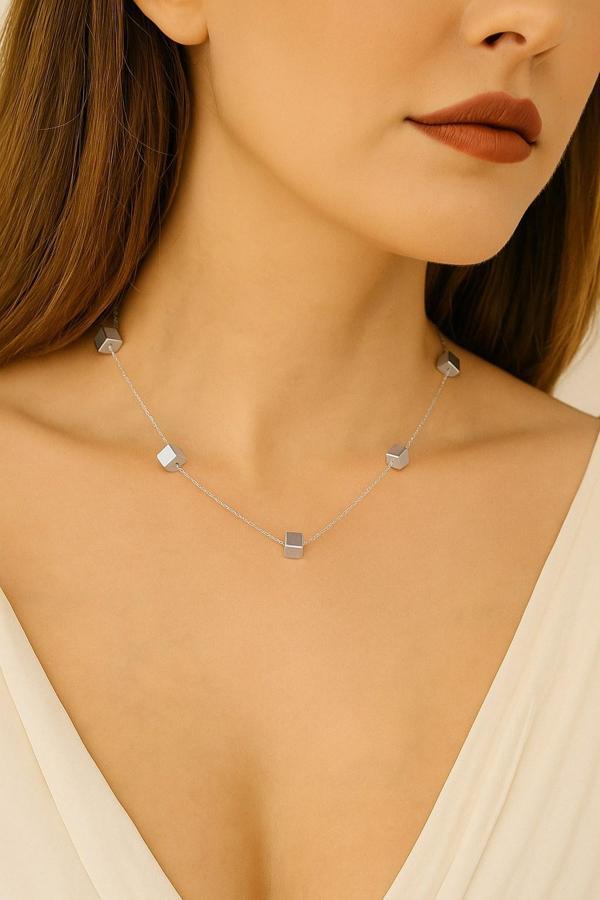 Gümüş Renk Çelik Sf Küp Çelik Kolye - 3376 - Image 1