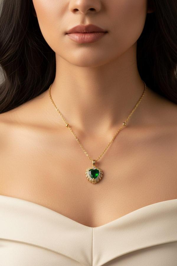 Altın Renk Yeşil Taş Kalp Model Top Zincir Çelik Kolye - 3697 - Image 1