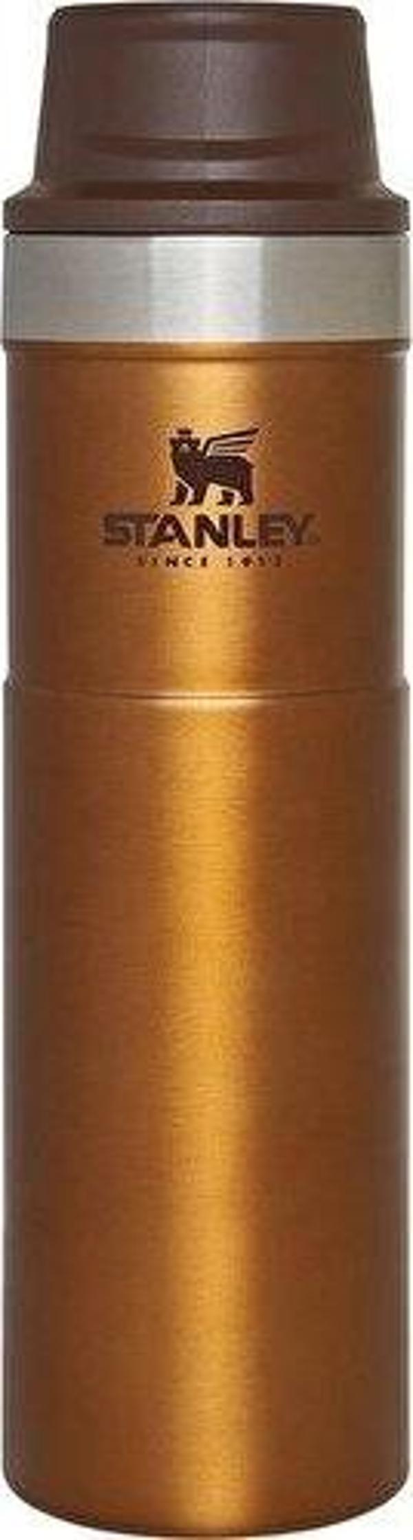 Stanley 0.59L Classic Trigger-Action Travel Mug - Mapple - Image 1