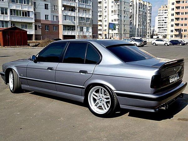 Bmw E34 1988-1986 Cam Üstü Spoiler - Image 1