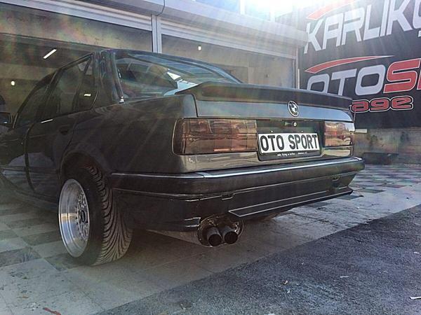 Bmw E30 1983-1985 M1 Spoiler - Image 1