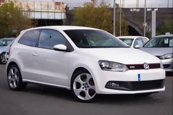 Volkswagen Polo Gti Yan Marşpiyel Çıtası (Plastik) - Image 1