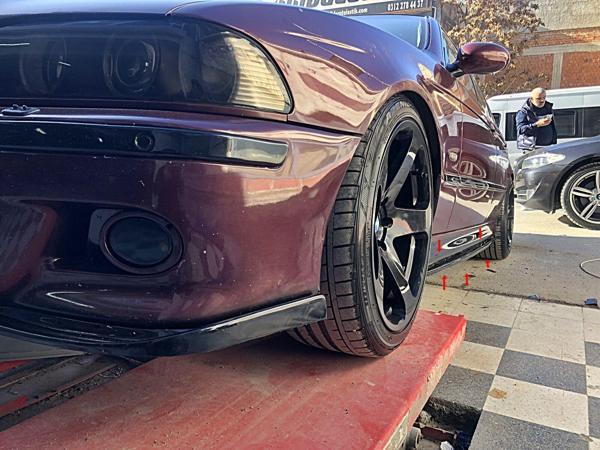Bmw E39 1998-2003 Marşpiyel Lip - Image 1