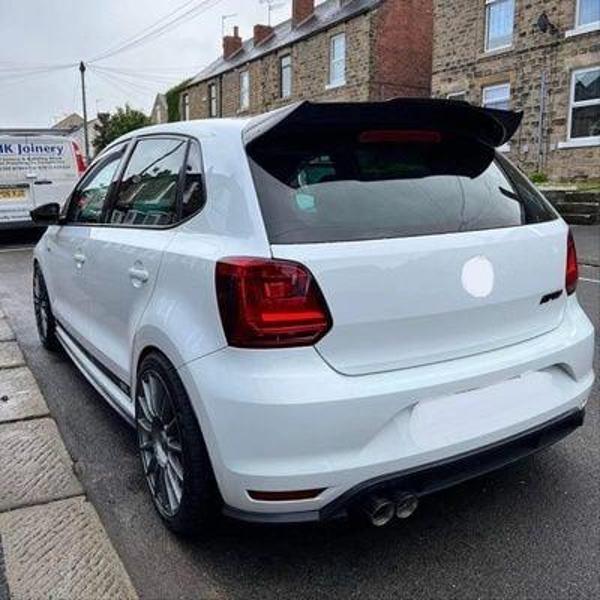 Volkswagen Polo 2010-2017 İçin Batman Spoiler Parlak Siyah - Image 1