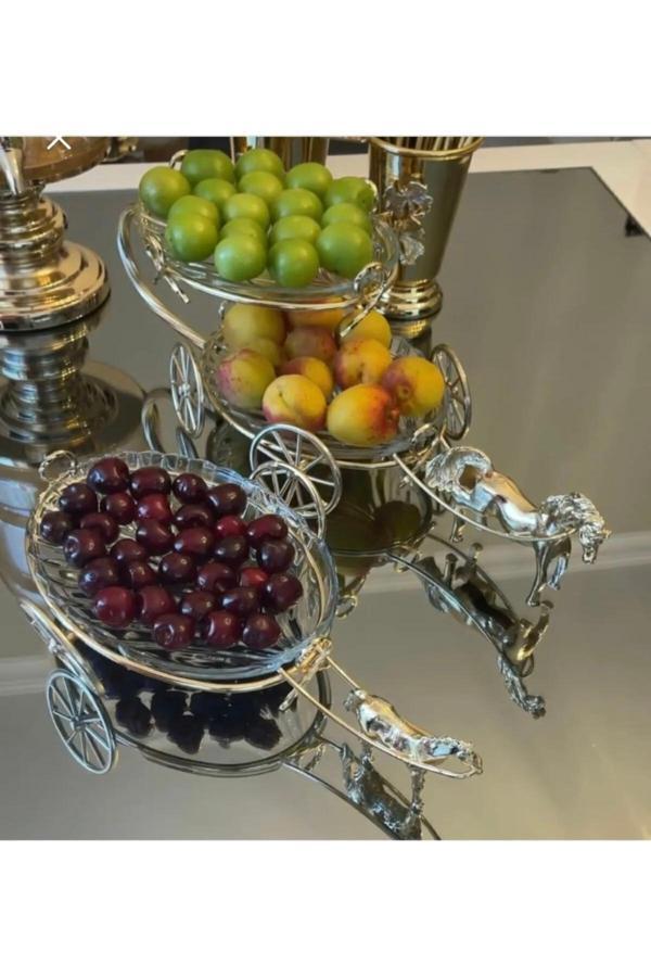 Azade Home Gümüş Pirinç Atlı İki Katlı Cam Sunum Ve Atlı Tekli Cam Sunum İkili Set - Image 1