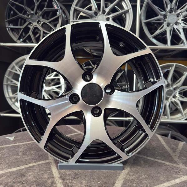14 inç 4x108 Fiesta Siyah Elmas Kesim Jant Modeli (4 Adet) - Image 1