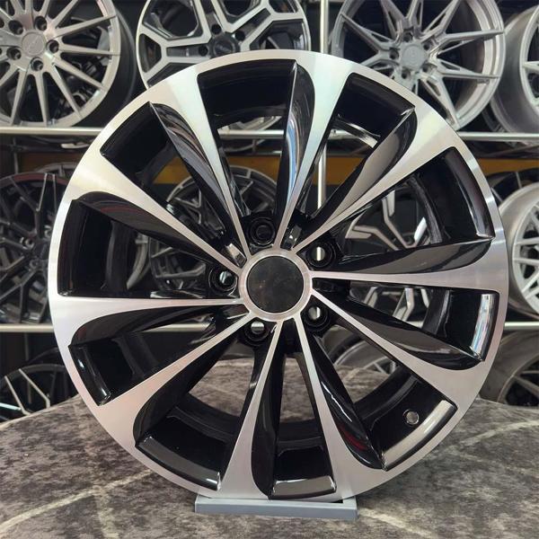 17 inç 5x114.3 Megane İ30 Fluence Siyah Elmas Kesim Jant Modeli (4 Adet) - Image 1