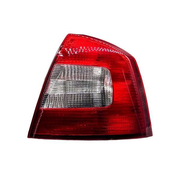 Skoda Octavia Sağ Stop Lambası 2009-2012 1ZD945112C - Image 1