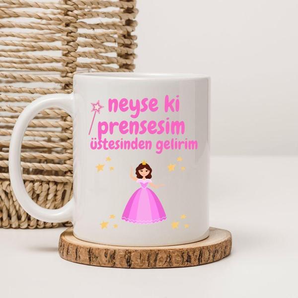 Neyseki Prensesim Üstesinden Gelirim Yazılı Baskılı Kupa Bardak Motivasyon Kahve Kupası  - Image 1