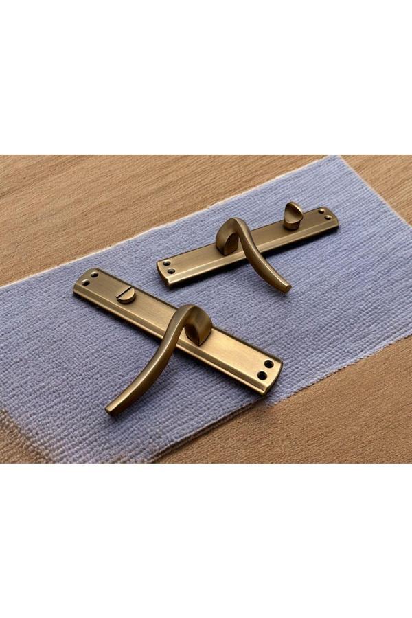 Trim Mat Antik Sarı Aynalı Wc Banyo Kapı Kolu Wcye Giriş Yaparken Sağ Elle Açılır 1 Takım - Image 1