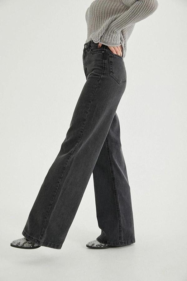 Mooishan Jns Tnya Salaş Füme Kot Likralı Palazzo Bol Paça Jeans - Image 1