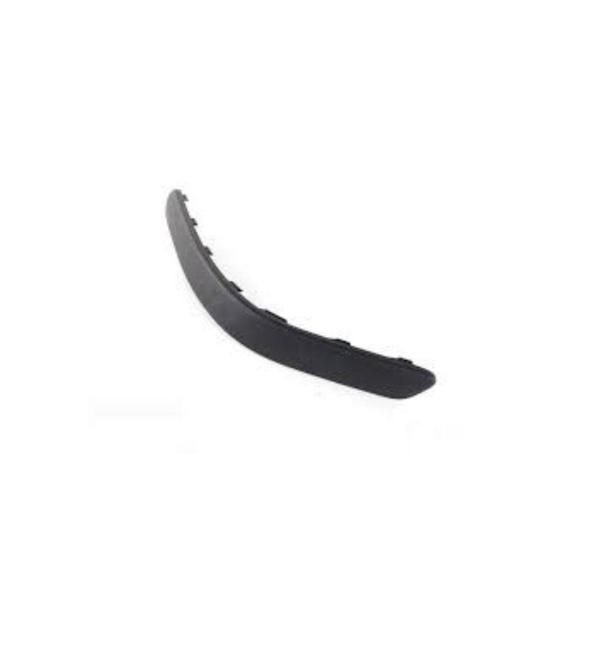 Volkswagen Golf 4 1998 2004 Arka Sağ Astarlı Tampon Bandı - Image 1