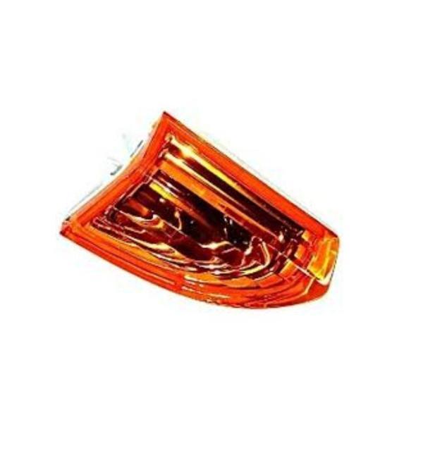Volkswagen Passat CC 09-12 Ön Sol Tampon Reflektörü Sarı - Image 1