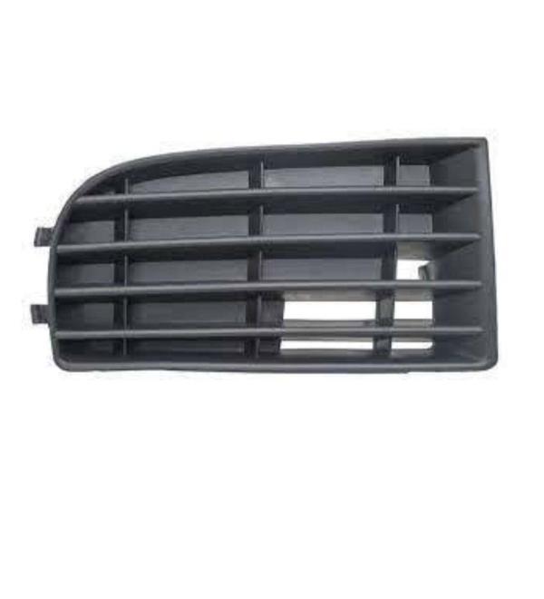 Volkswagen Golf 5 2004-2009 Sağ Sissiz Tampon Izgarası - Image 1